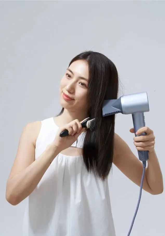 Using a Hair Dryer (2)